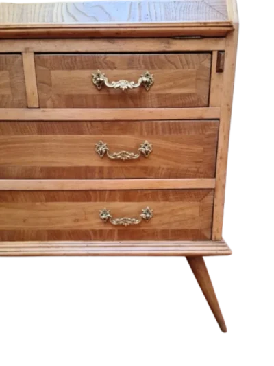Escritorio_Vintage_de_Madera_con_Tapa_Abatible_cercano